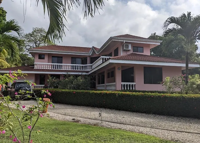 Beachfront Jungle Villa, Private Pool, Sleeps 8